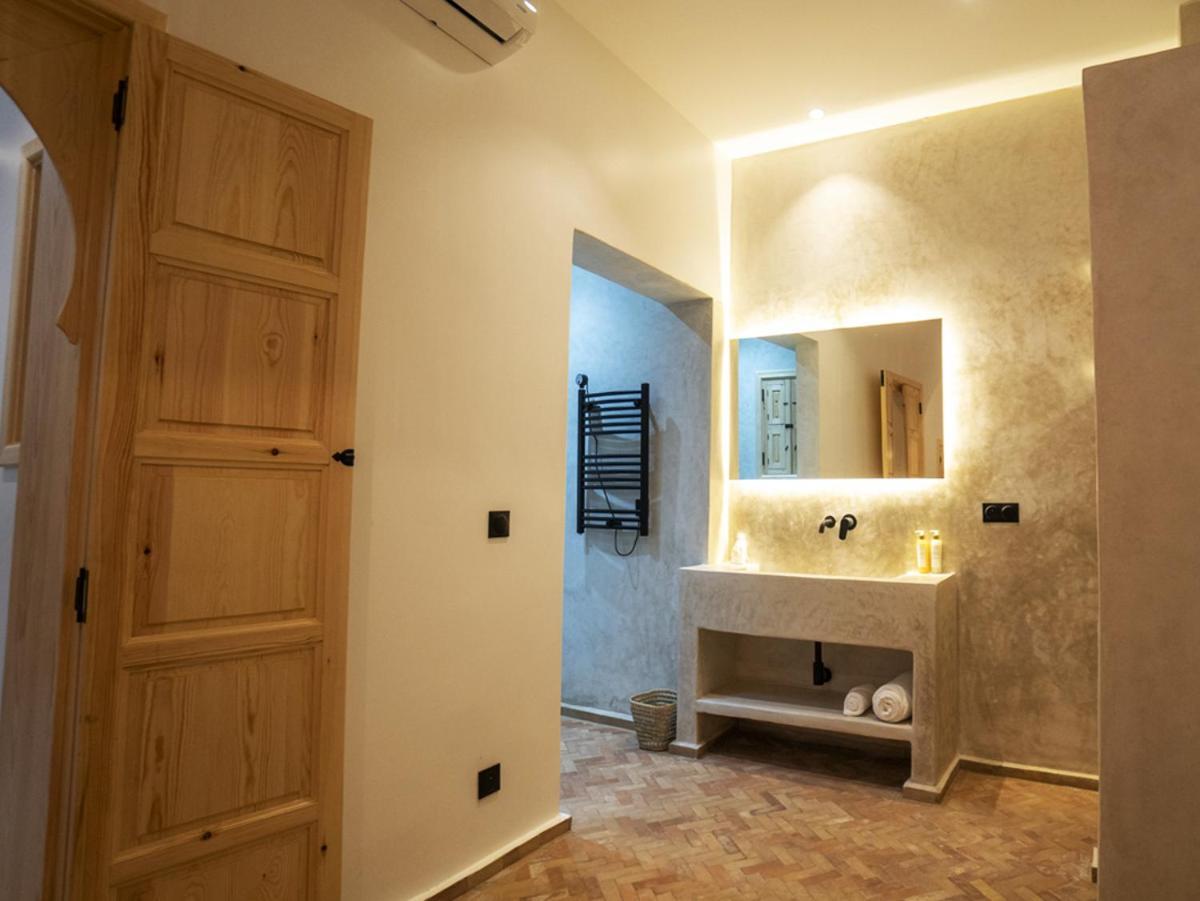 Riad Zhor Tanger - Medina Buitenkant foto