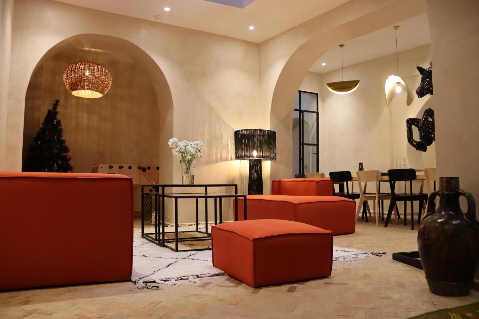 Riad Zhor Tanger - Medina Buitenkant foto