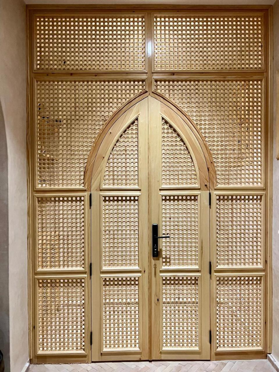 Riad Zhor Tanger - Medina Buitenkant foto